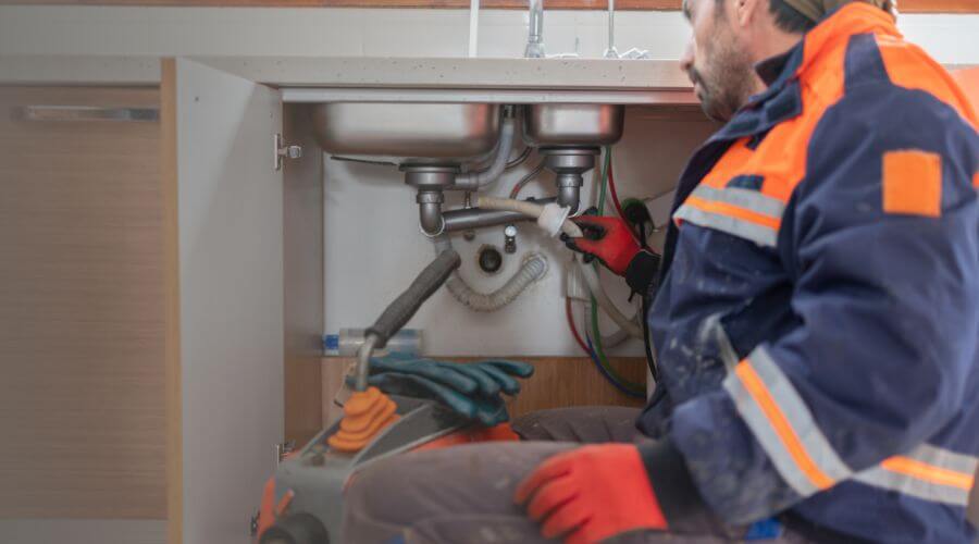 Professional clogged toilet repair in Fort Washakie, WY